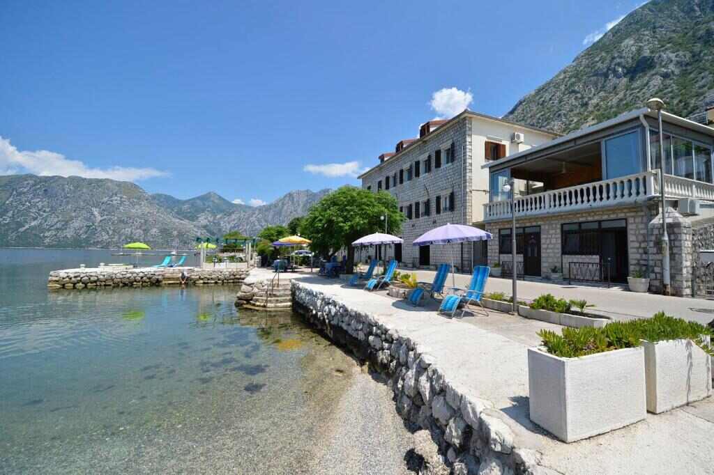 Garni hotel Pana-Eustahije 253 on the waterfront in Dobrota, Bay of Kotor